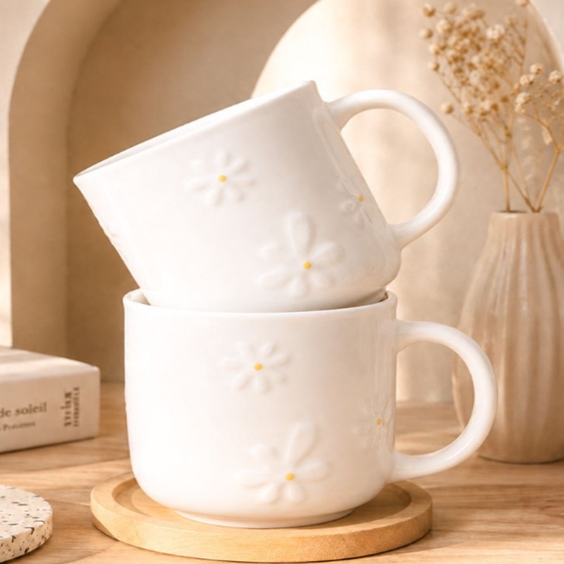 Mug Kopi Keramik Daisy Embossed