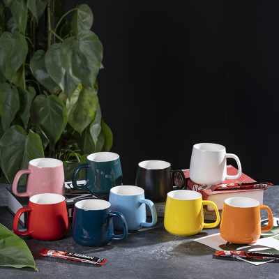 Cangkir Kopi Keramik Minimalis Nordic Logo Kustom 400ml Cangkir Air